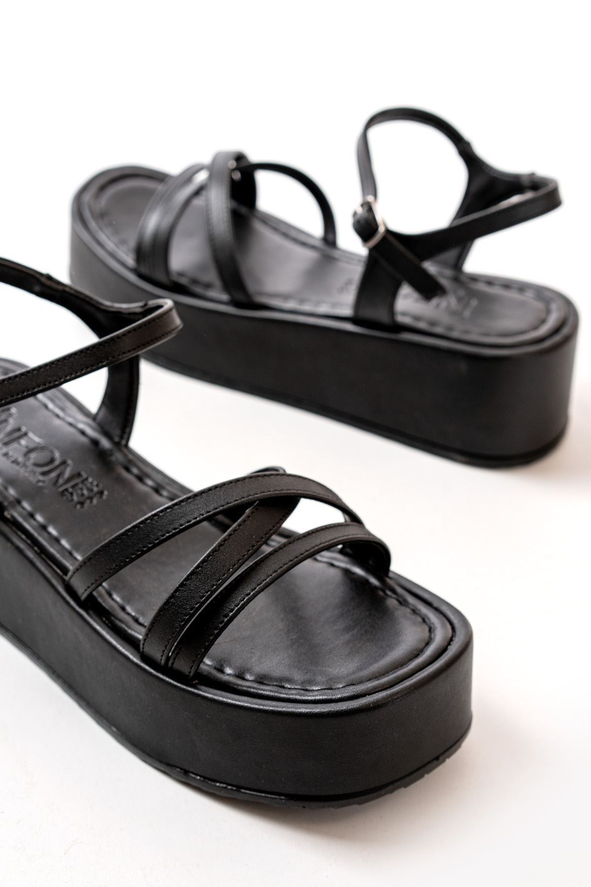 Ayakkabı Aşkı Siyah Dolgu Kadın Sandalet