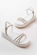 Ayakkabı Aşkı 861-1100 Beyaz Günlük Gümüş Taşlı Dolgu Kadın Sandalet