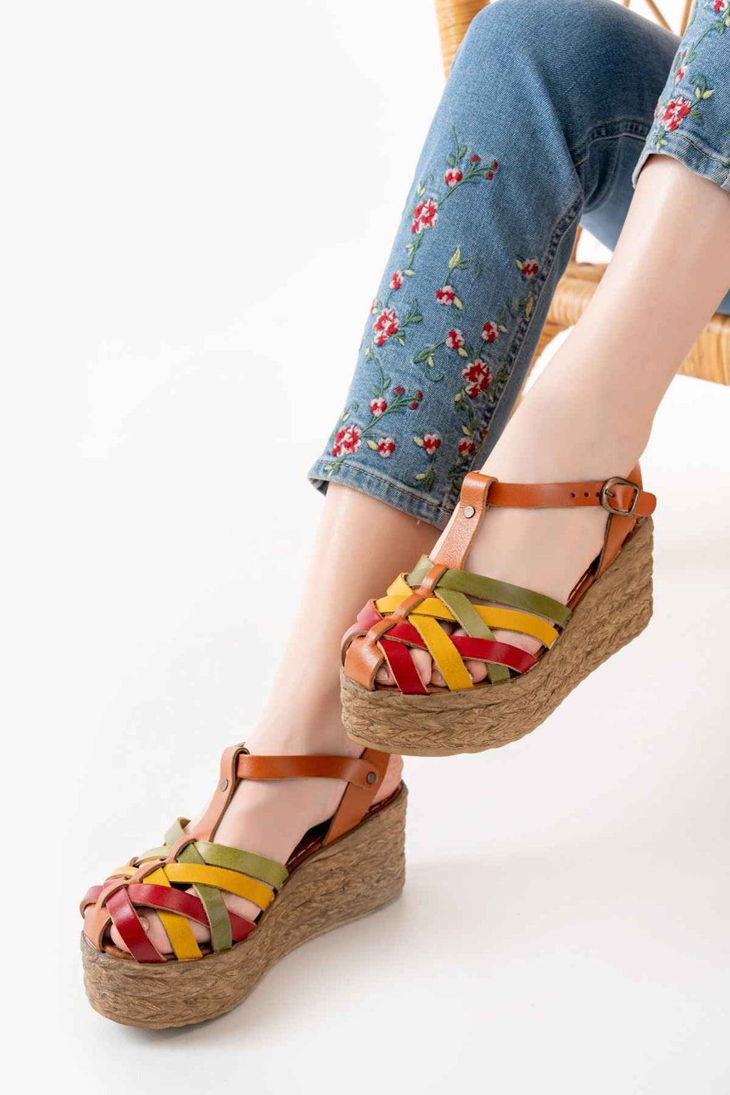 Ayakkabı Aşkı 684-02 Multi Ortopedik Hakiki Deri Dolgu Kadın Sandalet