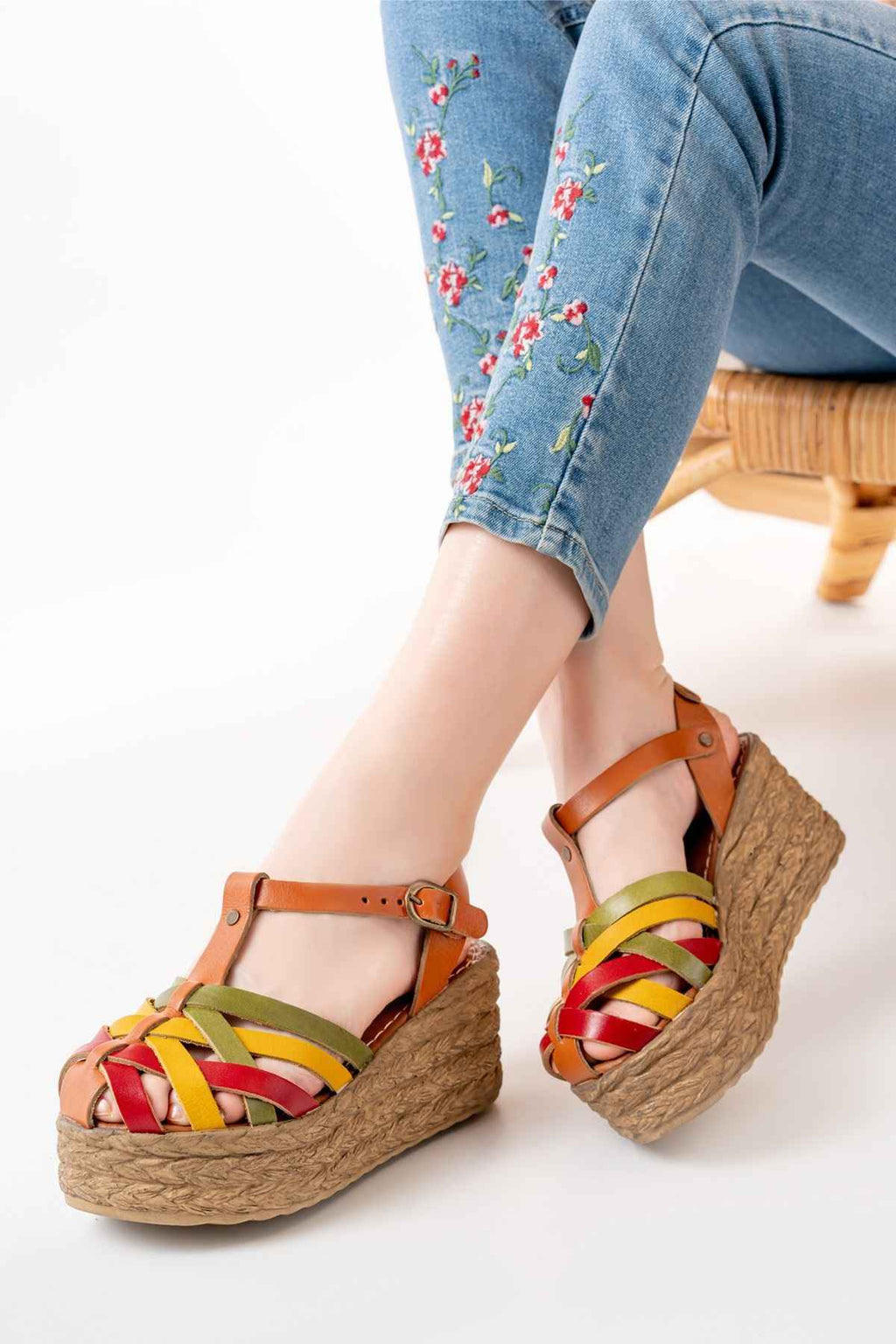 Ayakkabı Aşkı 684-02 Multi Ortopedik Hakiki Deri Dolgu Kadın Sandalet