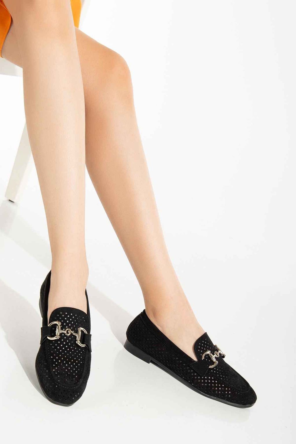 Ayakkabı Aşkı 401 Siyah Süet Delikli Günlük Kadın Babet