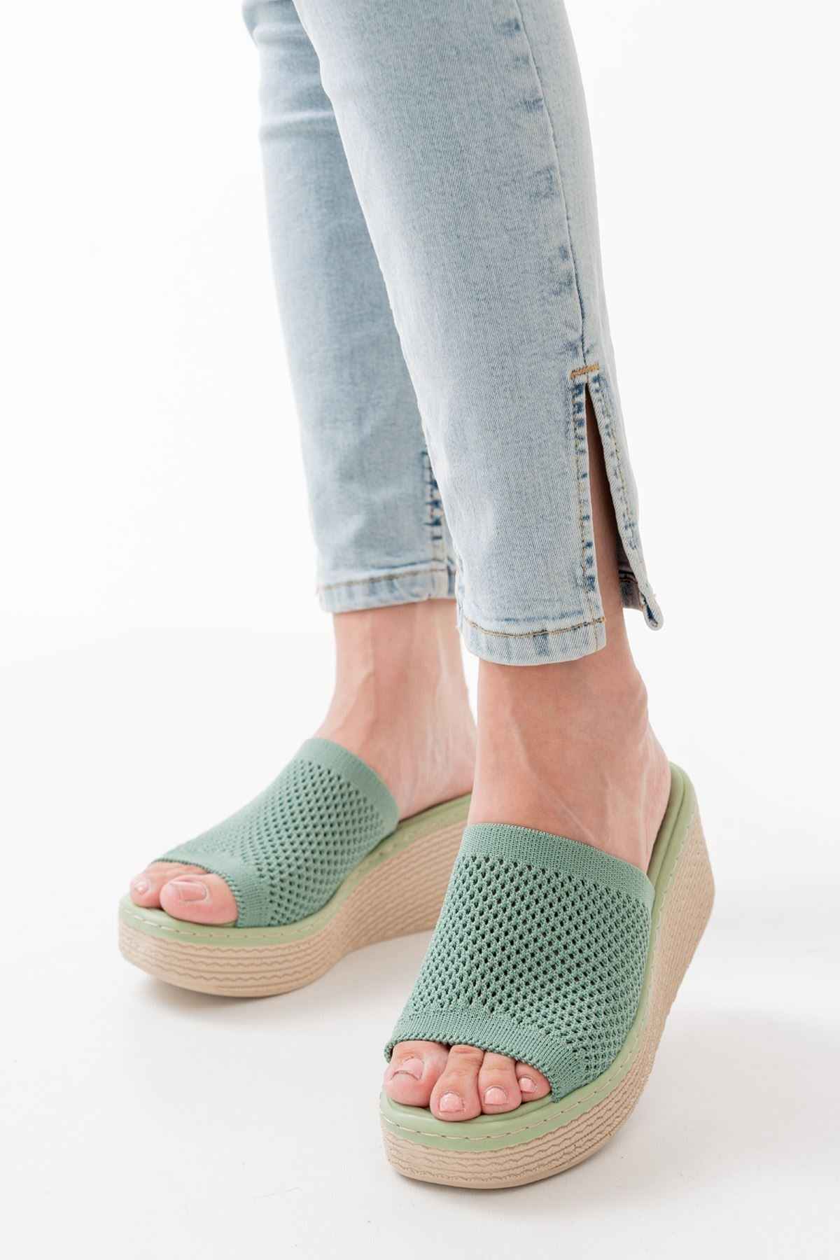 Ayakkabı Aşkı 232-460 Mint Yeşili Triko Günlük Ortopedik Dolgu Topuk Kadın Terlik