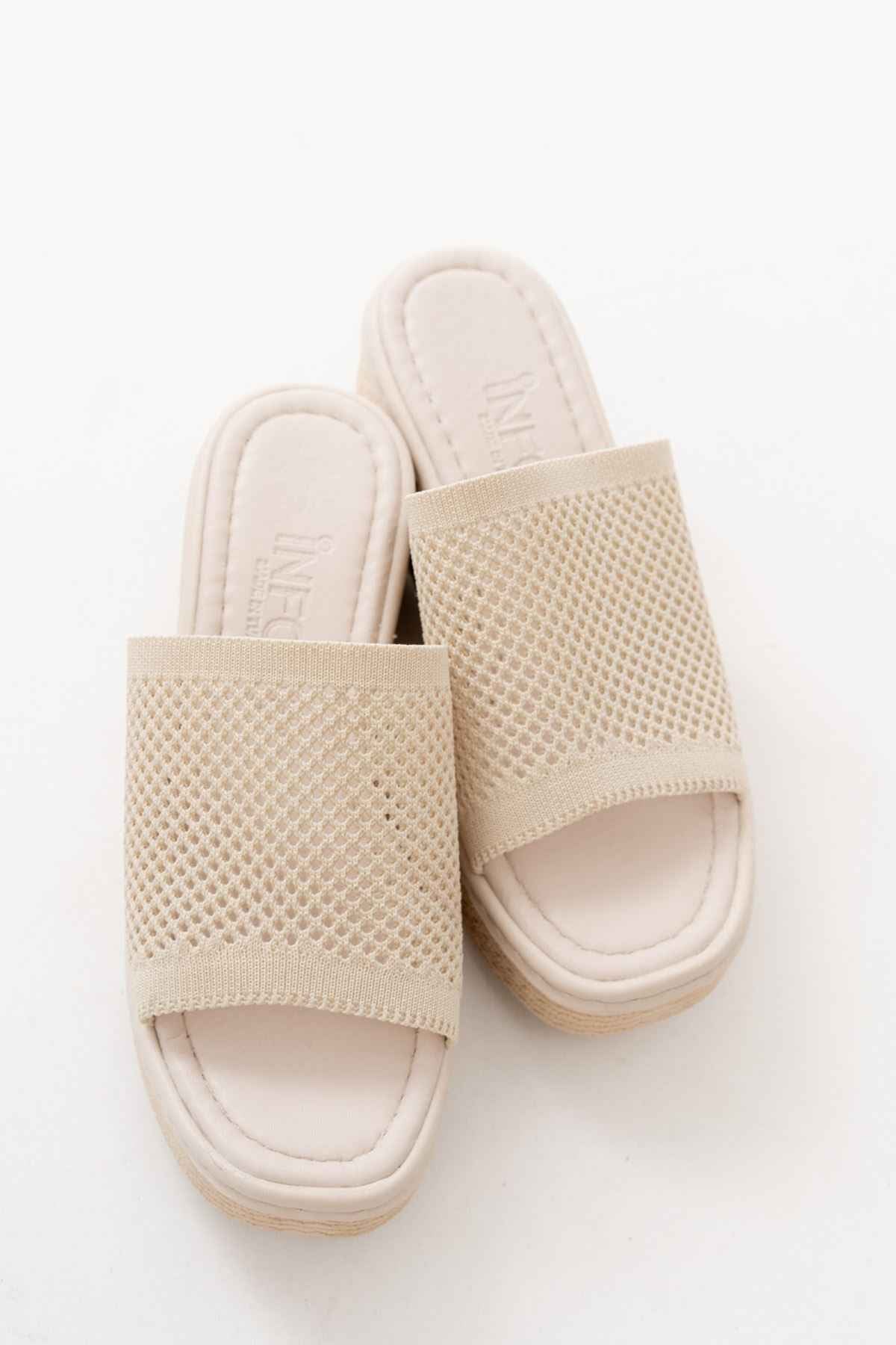 Ayakkabı Aşkı 232-460 Bej Triko Günlük Ortopedik Dolgu Topuk Kadın Terlik