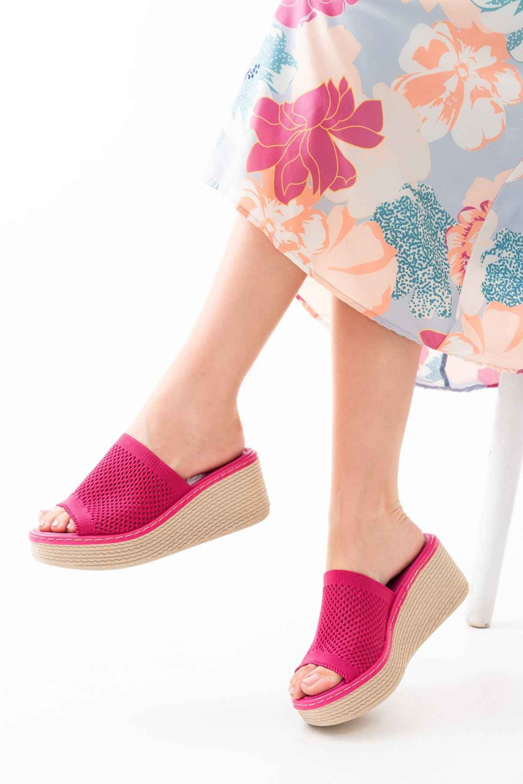 Ayakkabı Aşkı 232-460 Fuşya Triko Günlük Ortopedik Dolgu Topuk Kadın Terlik