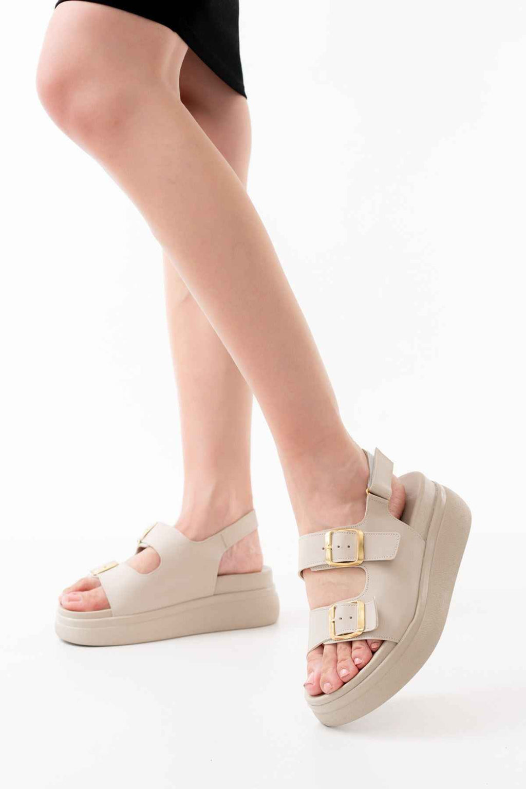 Ayakkabı Aşkı 24422-1185 Bej Dolgu Topuk Kadın Sandalet