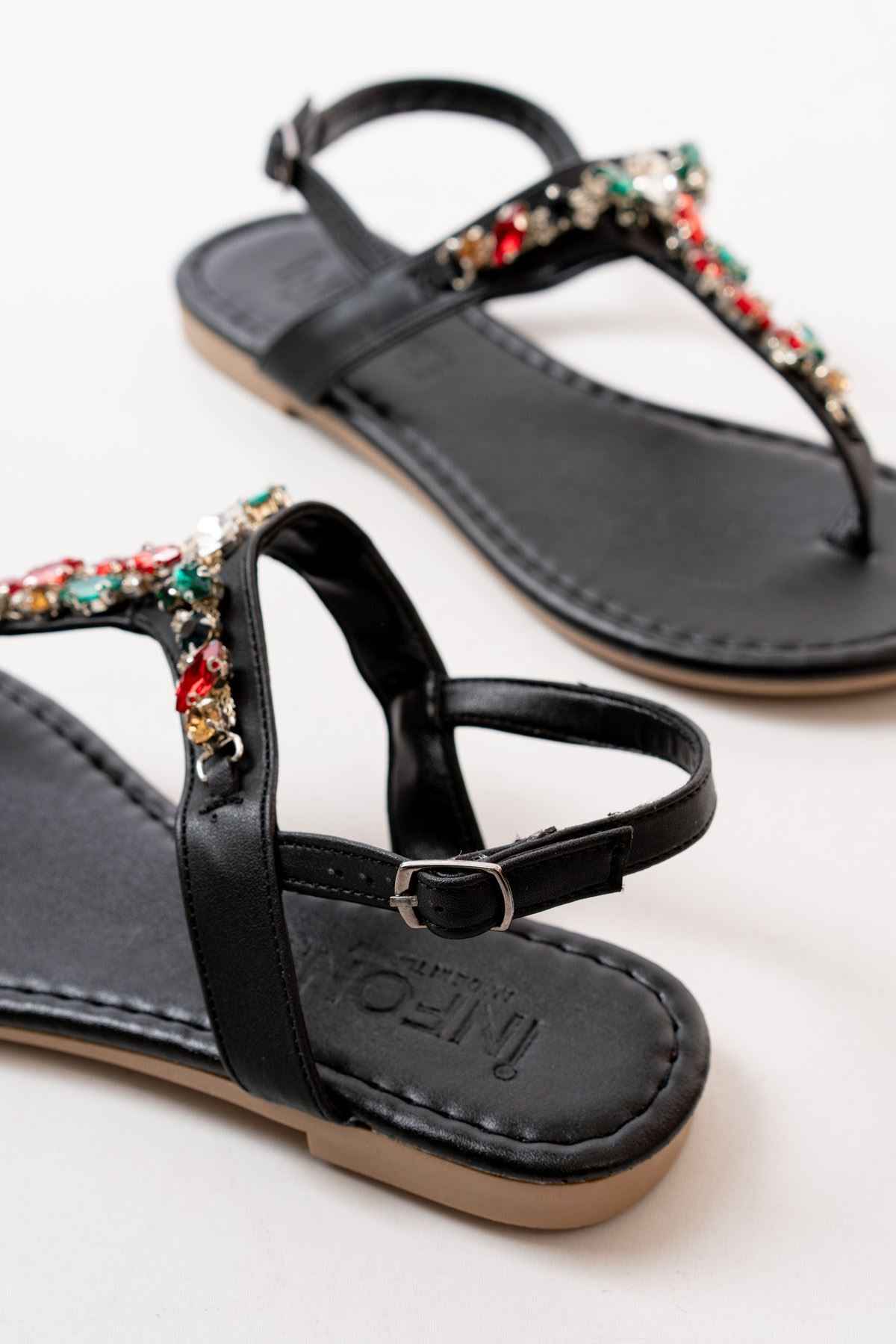 Ayakkabı Aşkı 152-1110 Siyah Multi Taşlı Parmak Arası Kadın Sandalet