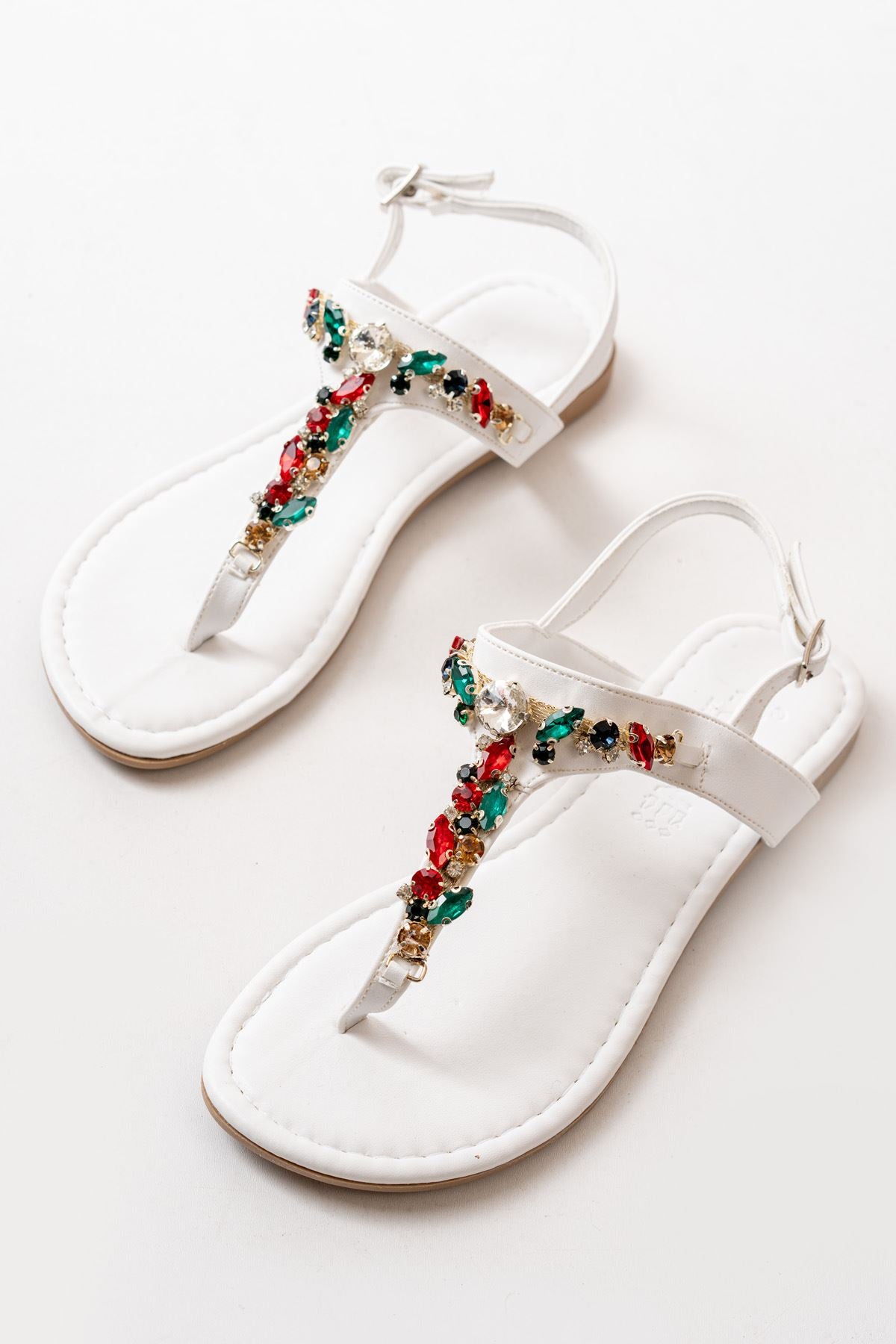 Ayakkabı Aşkı Beyaz Multi Taşlı Parmak Arası Kadın Sandalet