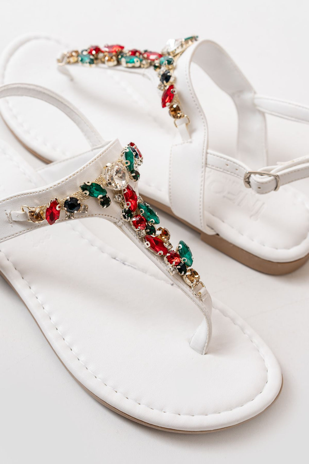 Ayakkabı Aşkı Beyaz Multi Taşlı Parmak Arası Kadın Sandalet - Ayakkabı Aşkı