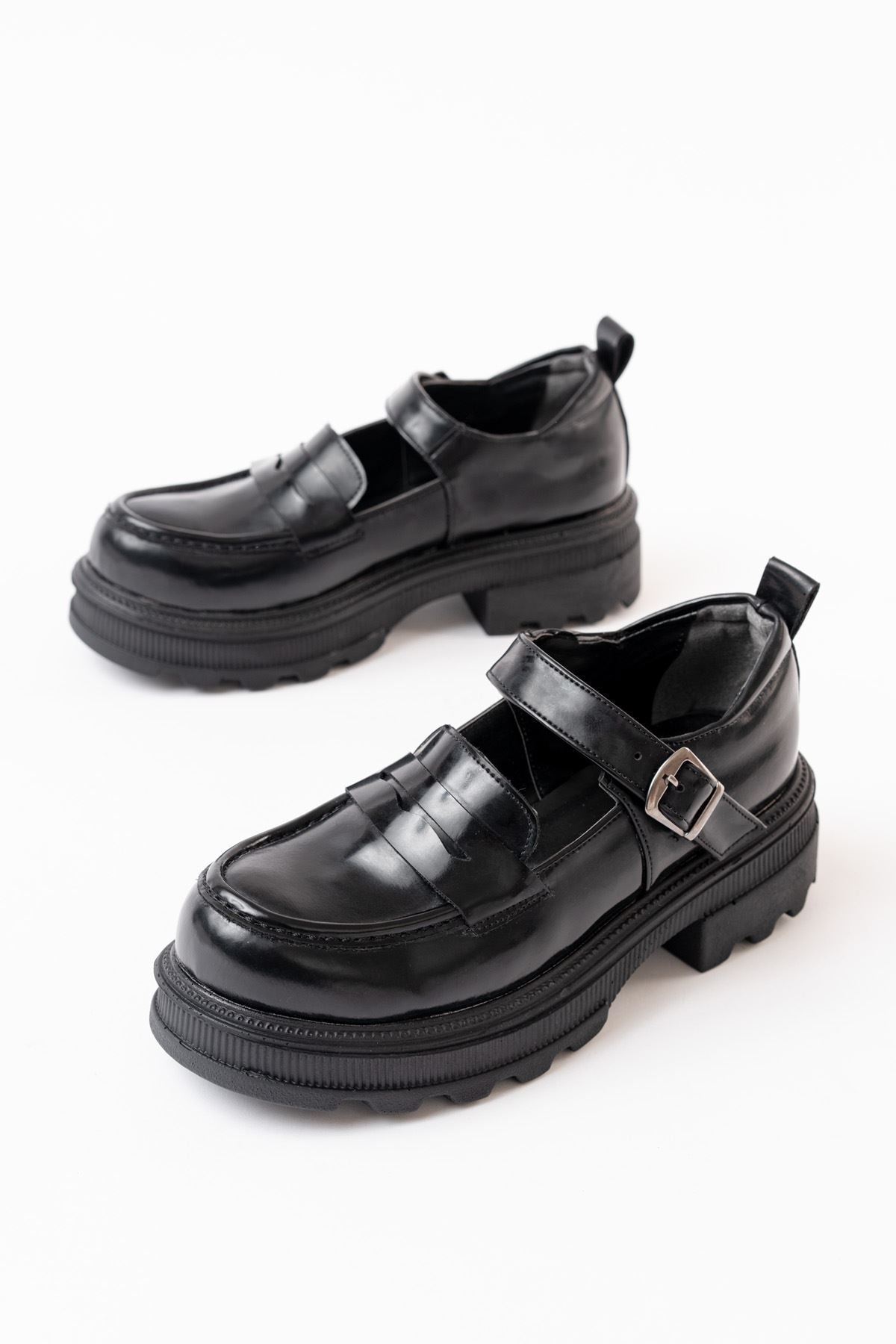 Ayakkabı Aşkı Siyah Rugan Günlük Yüksek Tabanlı Loafer Ayakkabı