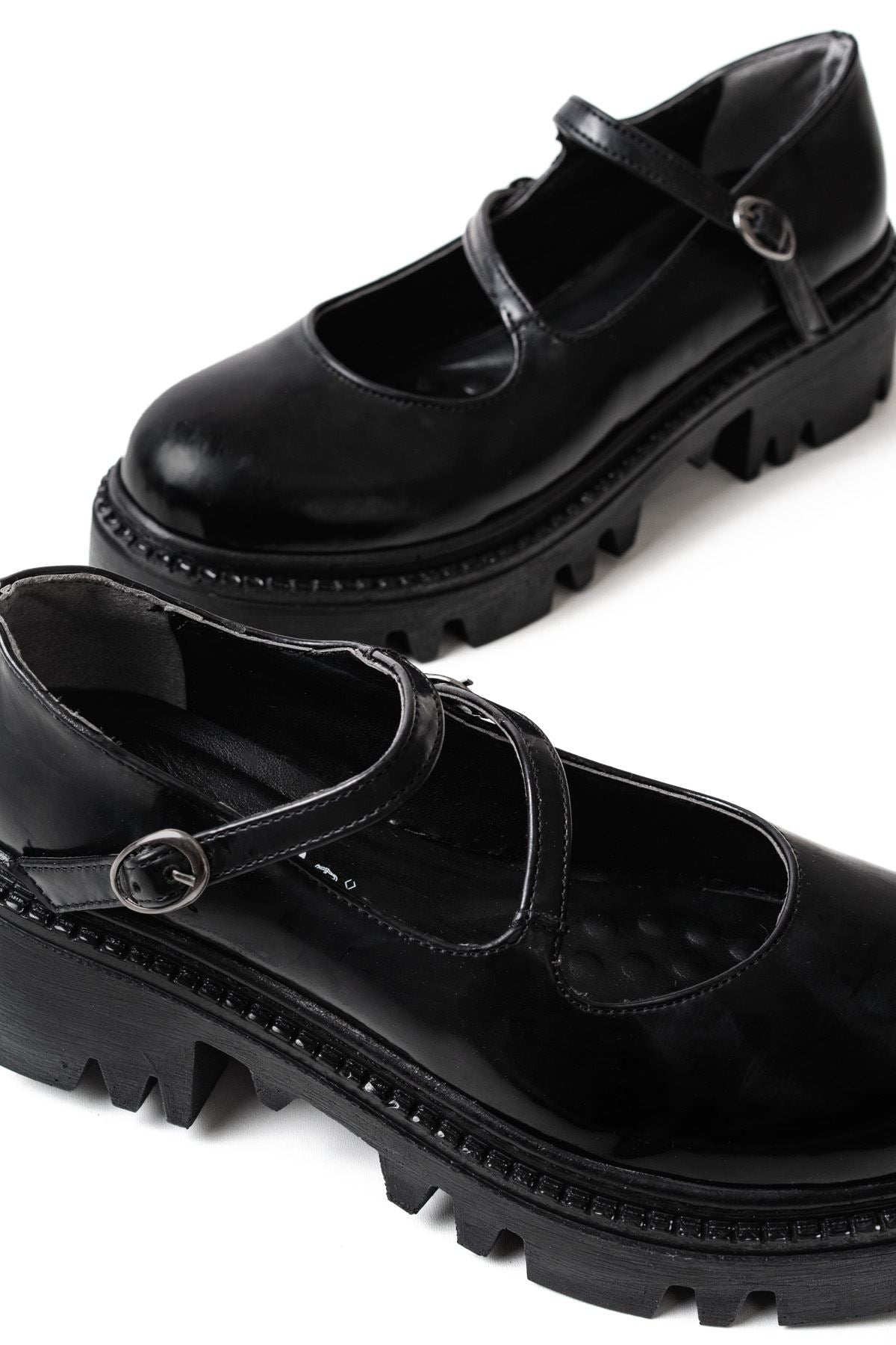 Ayakkabı Aşkı Siyah Rugan Günlük Yüksek Tabanlı Loafer Ayakkabı