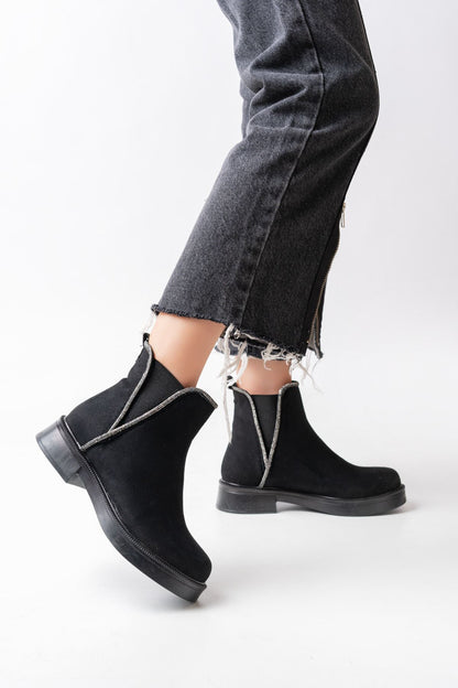 Ayakkabı Aşkı Siyah Süet Taş Aksesuarlı Lastikli Günlük Kadın Bot