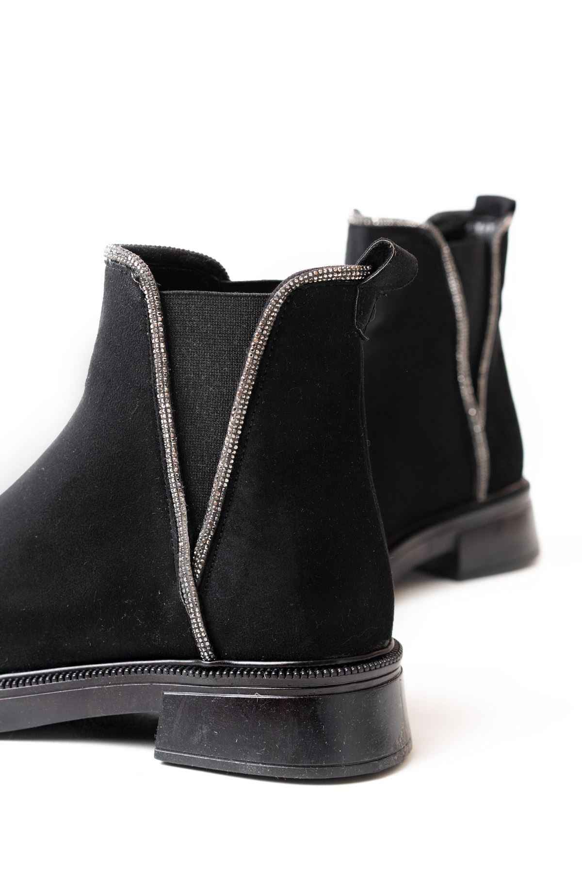Ayakkabı Aşkı 02-02 Siyah Süet Taş Aksesuarlı Lastikli Günlük Kadın Bot