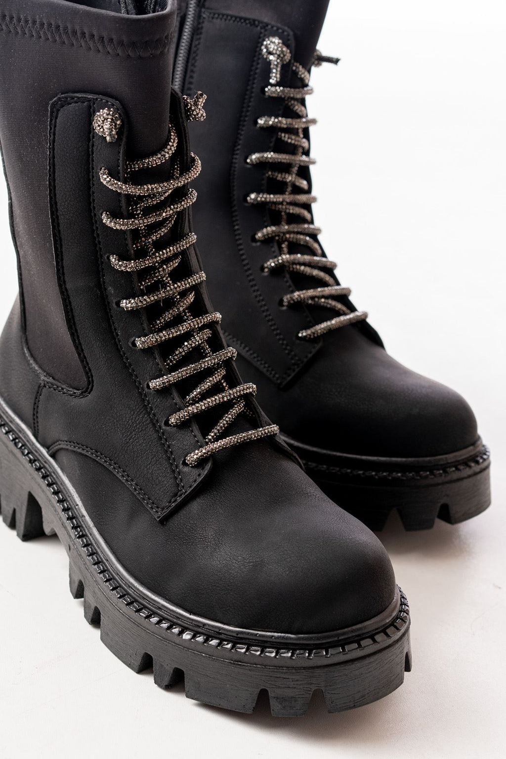 Ayakkabı Aşkı Siyah Zümrüt Düz Topuklu Bağcıklı Fermuarlı Günlük Kadın Bot