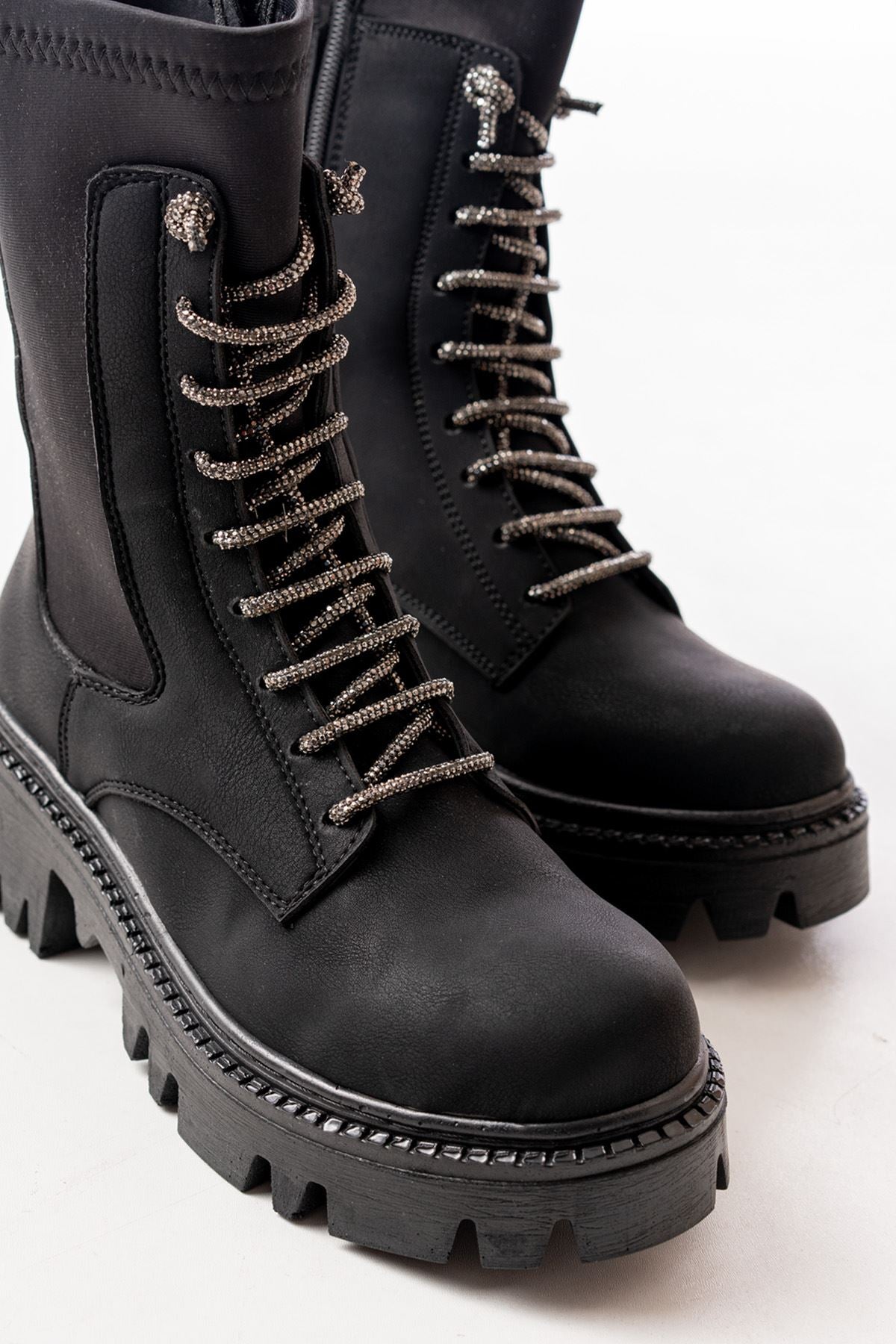 Ayakkabı Aşkı Siyah Zümrüt Düz Topuklu Bağcıklı Fermuarlı Günlük Kadın Bot