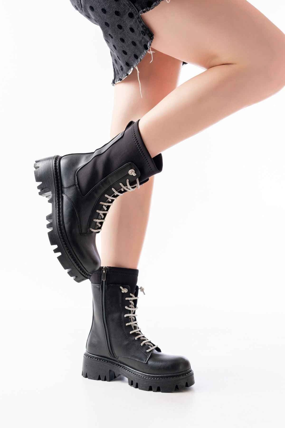 Ayakkabı Aşkı 868-2006 Siyah Düz Topuklu Bağcıklı Fermuarlı Günlük Kadın Bot