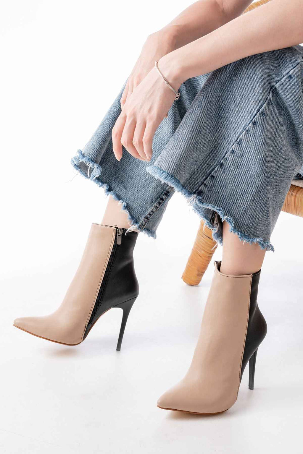 Ayakkabı Aşkı Ls-216 Nut Yüksek Ince Topuklu Fermuarlı Kadın Bot