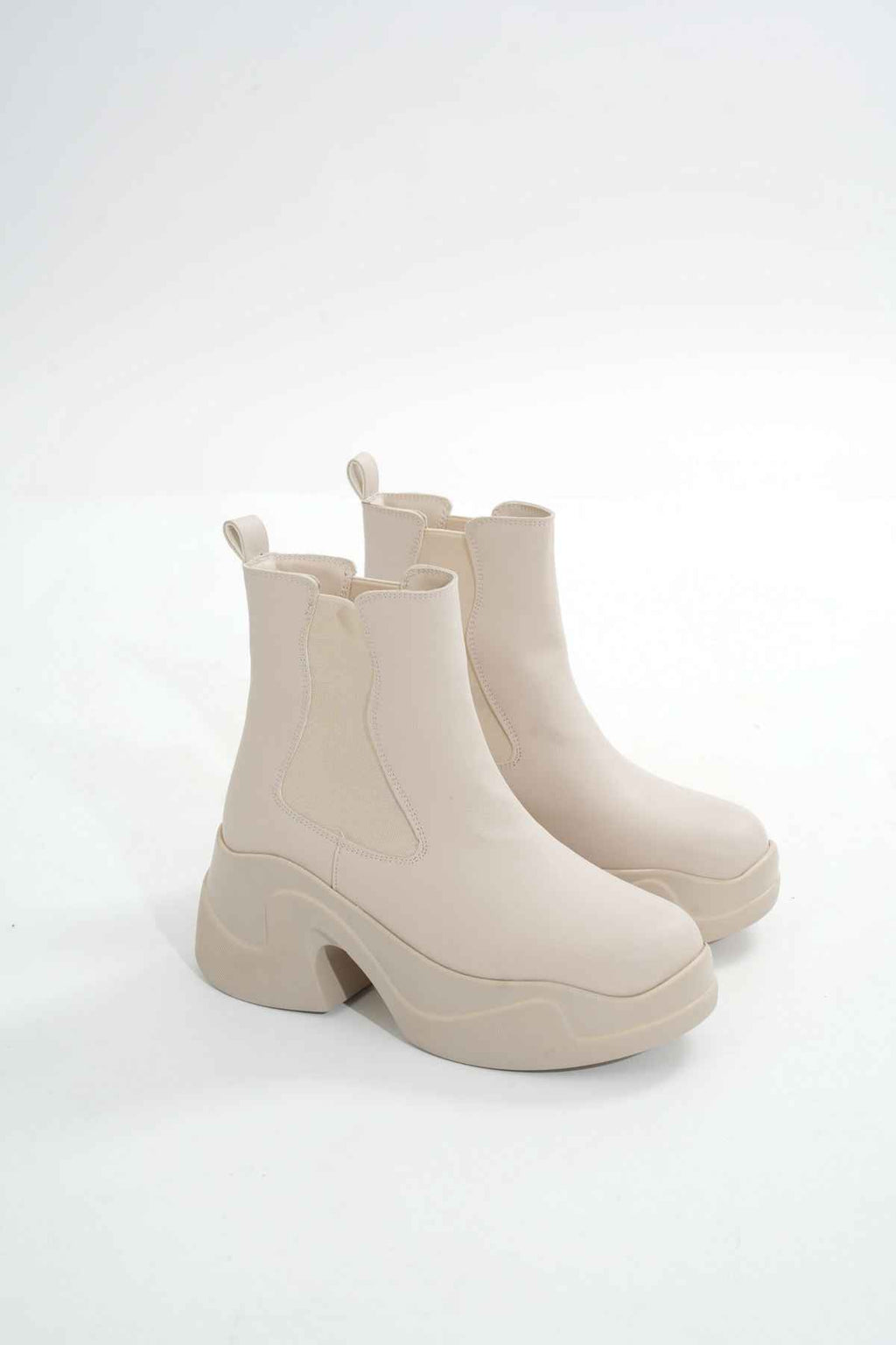 Ayakkabı Aşkı Fz-2400 Bej Yüksek Tabanlı Lastikli Günlük Kadın Bot