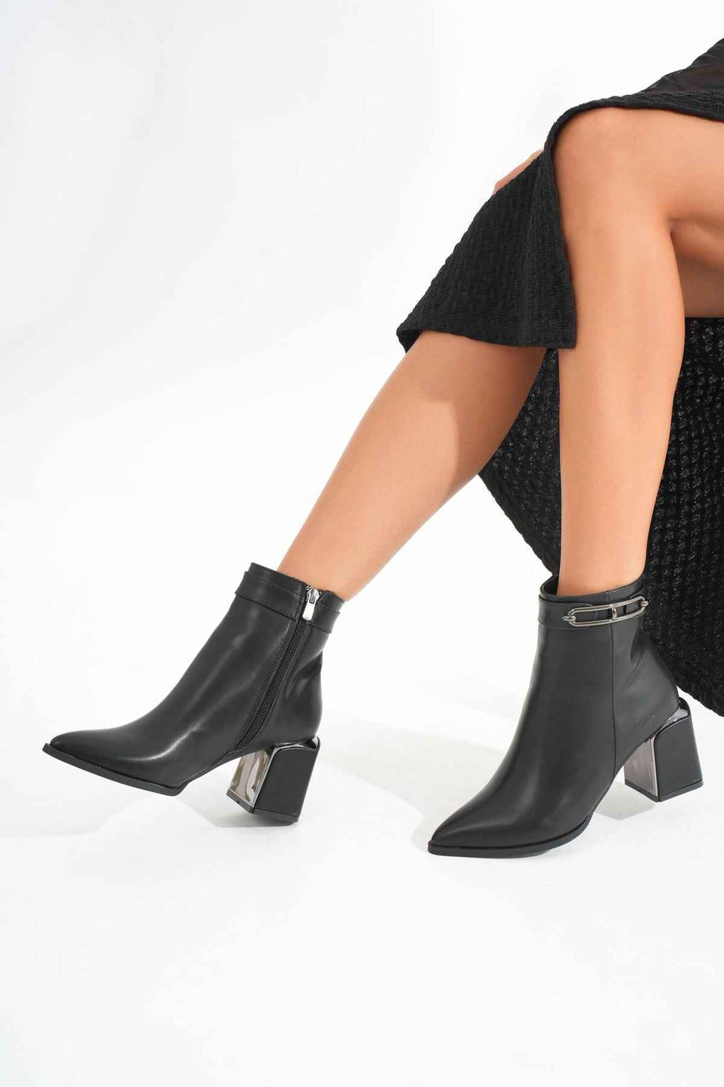 Ayakkabı Aşkı Dnz-401 Siyah Fermuarlı Topuklu Kadın Günlük Bot