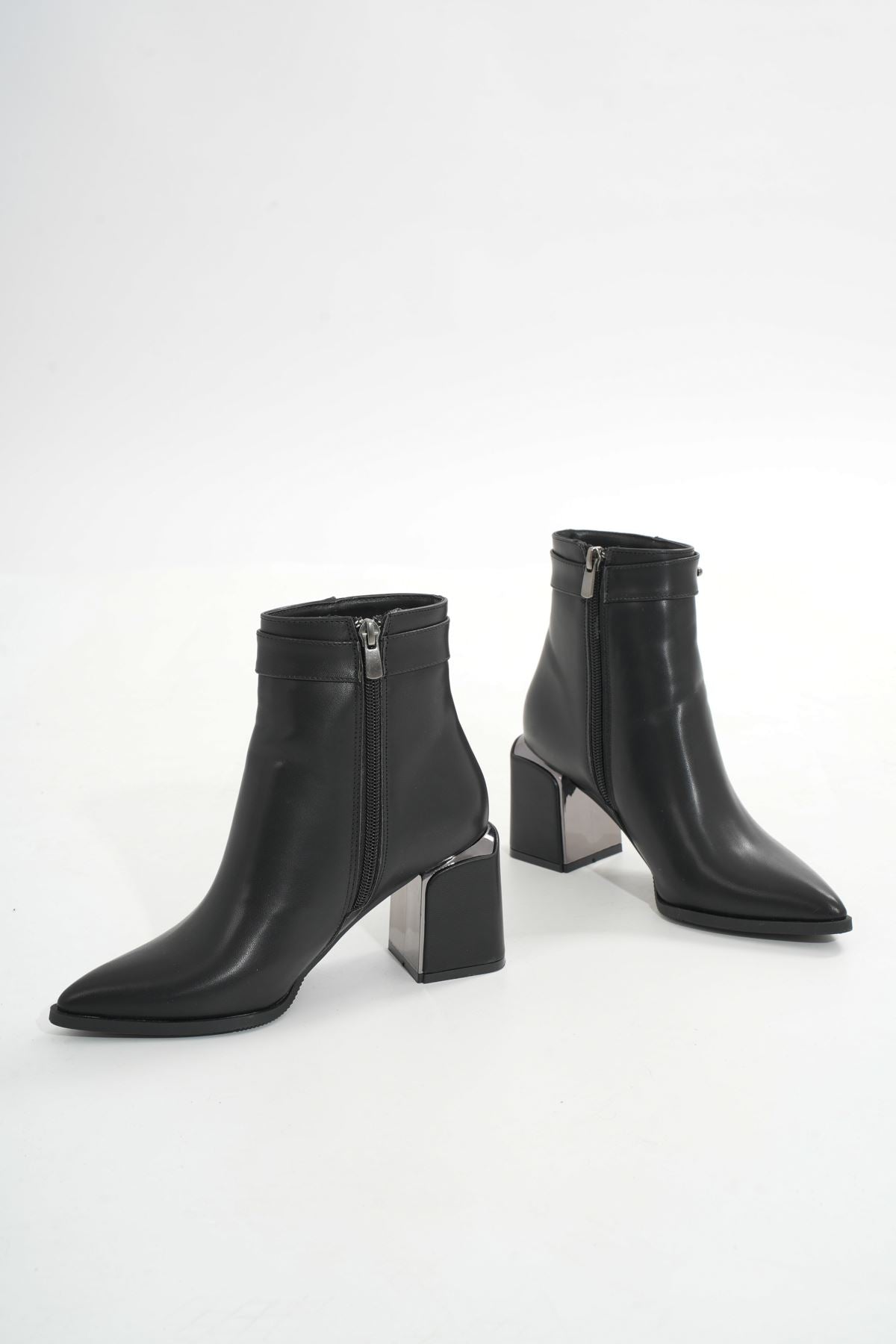 Ayakkabı Aşkı Siyah Fermuarlı Topuklu Kadın Günlük Bot