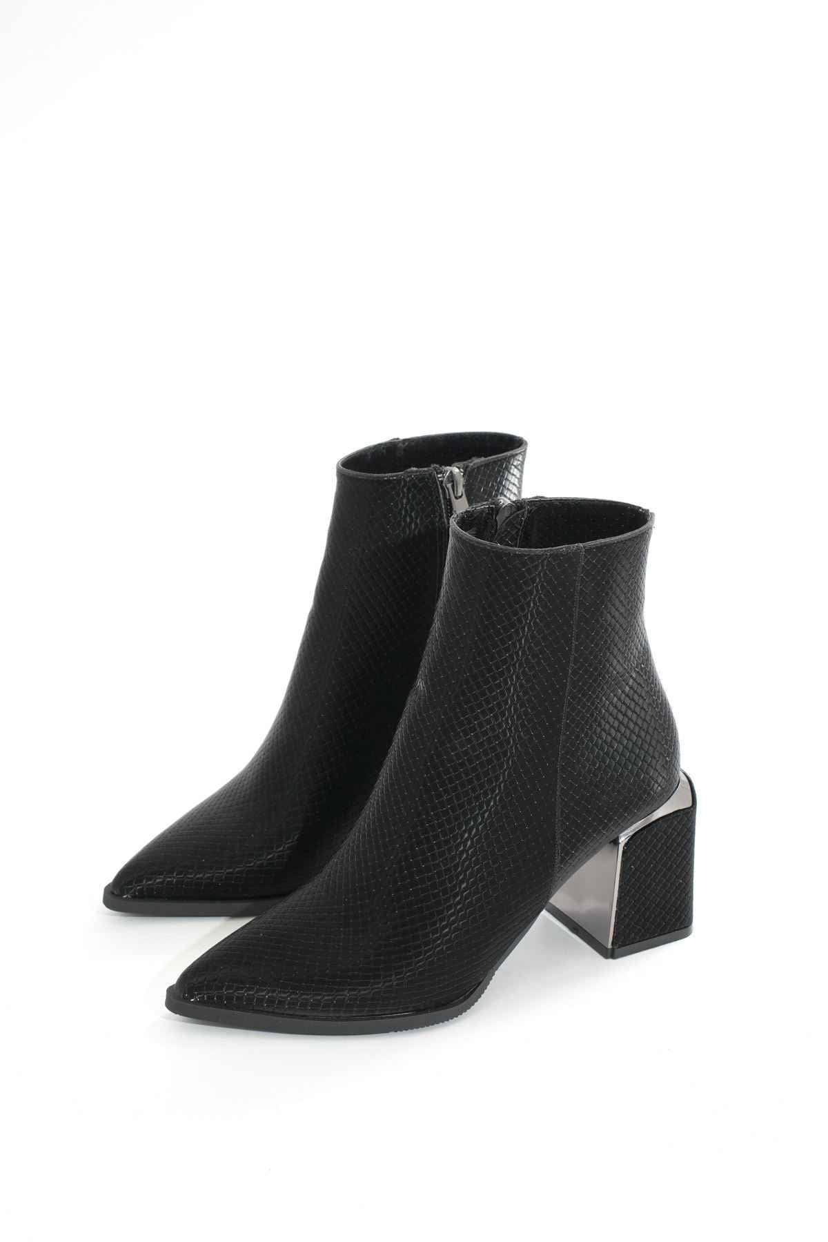 Ayakkabı Aşkı Dnz-409 Siyah Fermuarlı Topuklu Kadın Günlük Bot