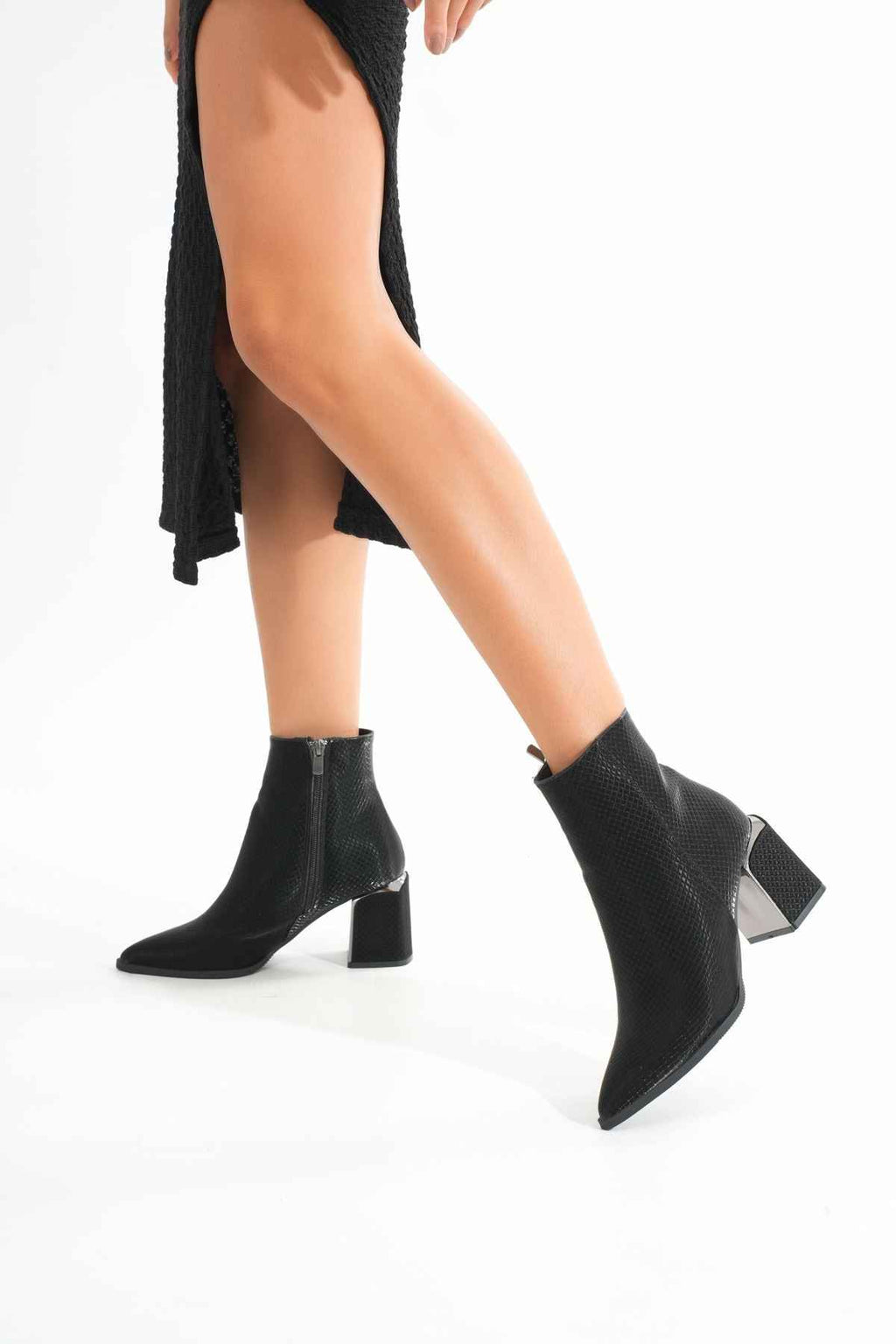Ayakkabı Aşkı Dnz-409 Siyah Fermuarlı Topuklu Kadın Günlük Bot