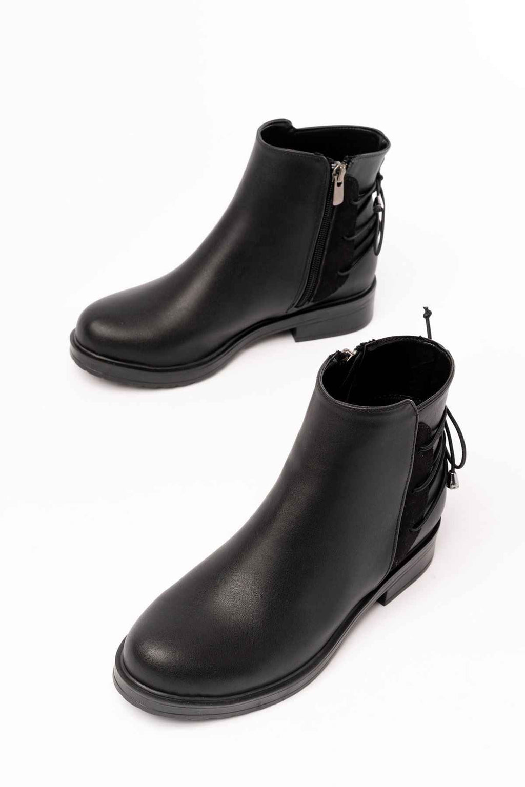 Ayakkabı Aşkı 165-209 Siyah Arka Bağcık Aksesuarlı Fermuarlı Günlük Kadın Bot