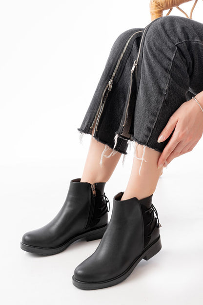 Ayakkabı Aşkı Siyah Arka Bağcık Aksesuarlı Fermuarlı Günlük Kadın Bot