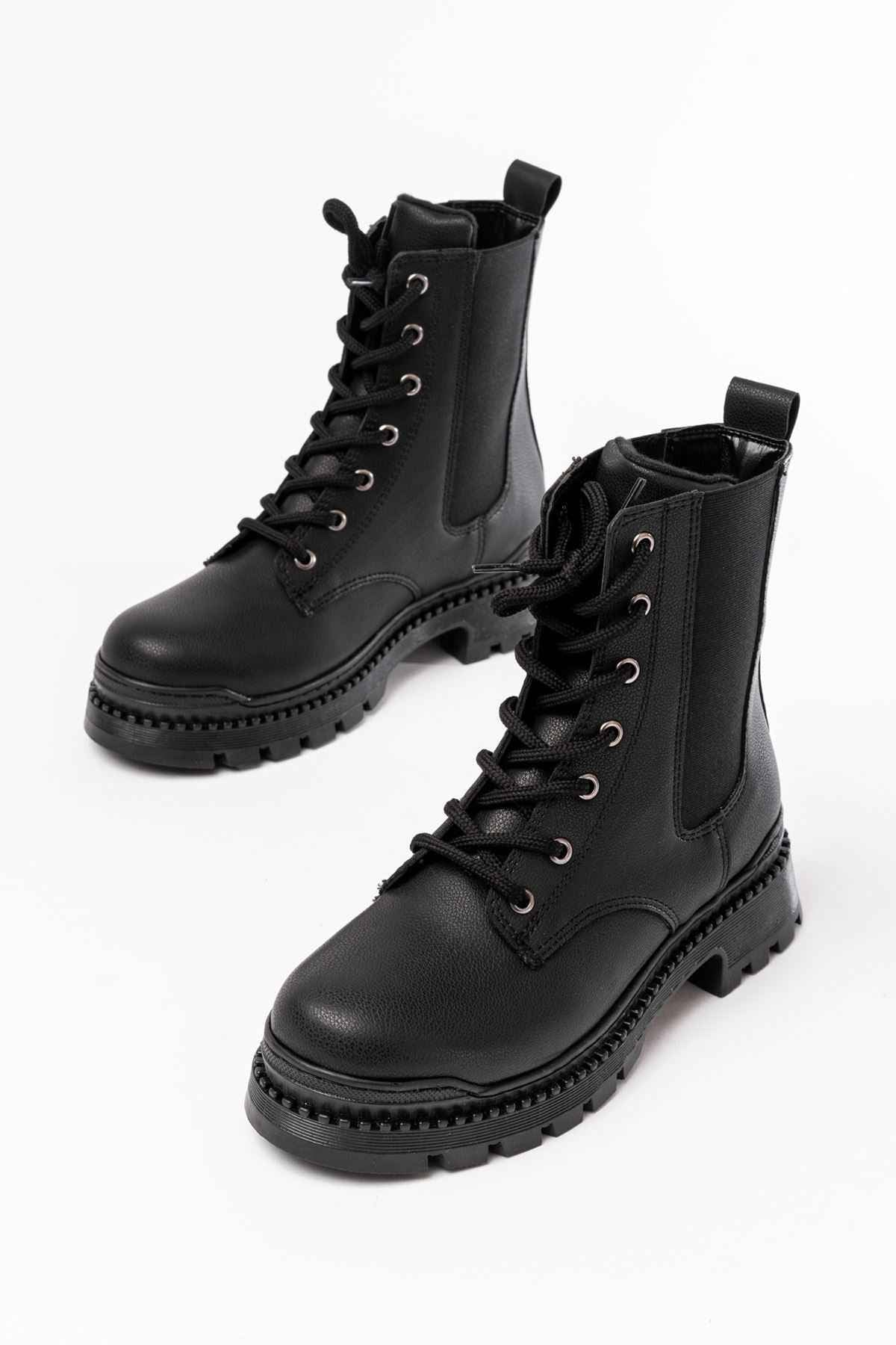 Ayakkabı Aşkı 2051-298 Siyah Luna Düz Topuklu Bağcıklı Lastikli Günlük Kadın Bot