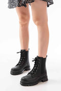 Ayakkabı Aşkı 2051-298 Siyah Luna Düz Topuklu Bağcıklı Lastikli Günlük Kadın Bot