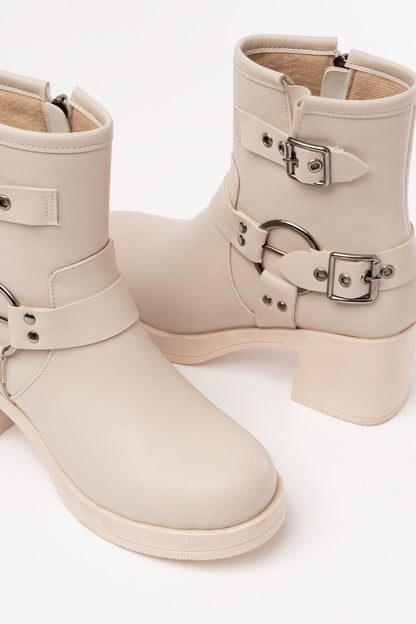 Ayakkabı Aşkı Bej Toka Aksesuarlı Fermuarlı Topuklu Günlük Kadın Bot