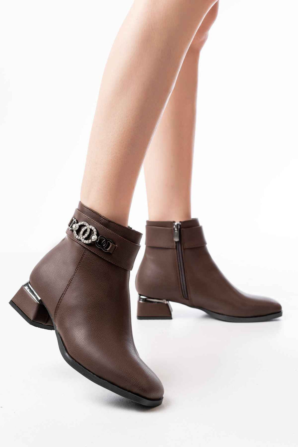 Ayakkabı Aşkı Rm-502 Kahverengi Toka Aksesuarlı Topuklu Fermuarlı Günlük Kadın Bot