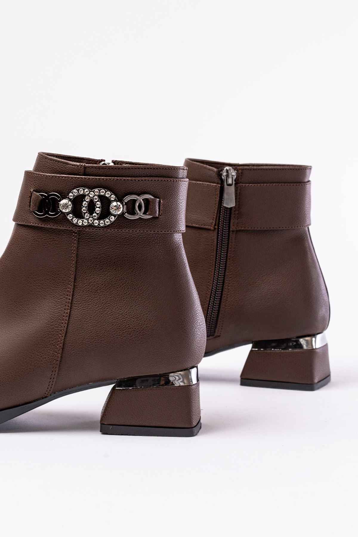Ayakkabı Aşkı Rm-502 Kahverengi Toka Aksesuarlı Topuklu Fermuarlı Günlük Kadın Bot