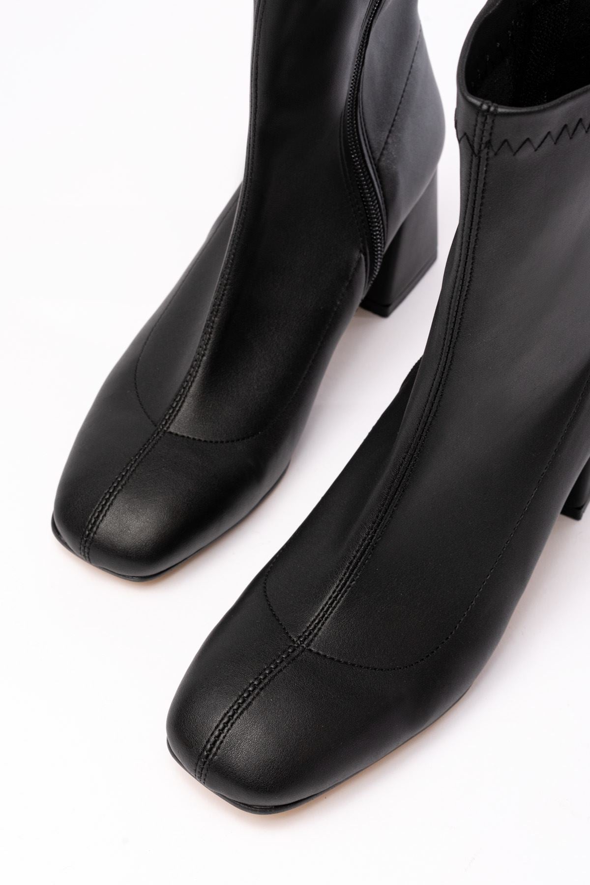 Ayakkabı Aşkı Siyah Streç Topuklu Fermuarlı Günlük Kadın Bot