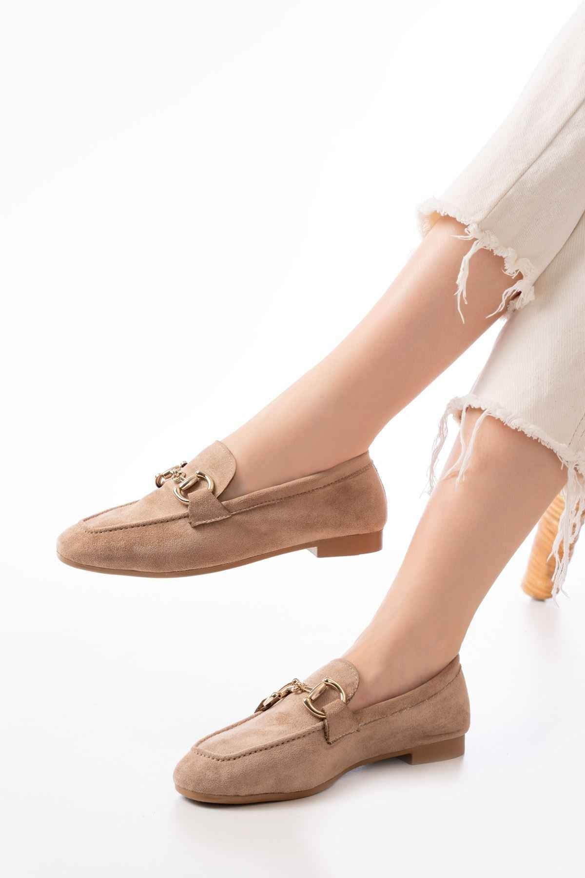 Ayakkabı Aşkı 303 Taba Süet Toka Aksesuarlı Günlük Kadın Babet