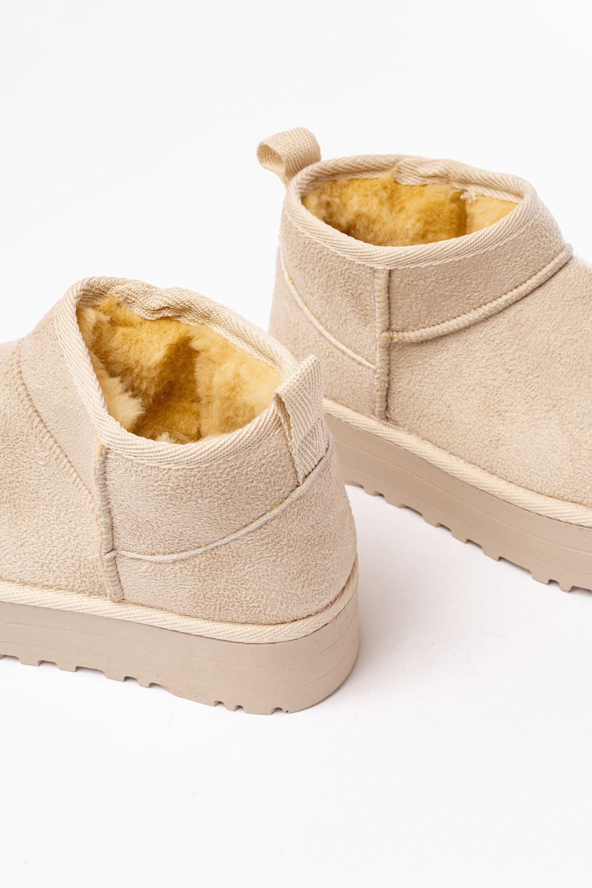 Ayakkabı Aşkı Bej Süet İçi Kürklü Kışlık Kapalı Burun Kadın Günlük Terlik - Ayakkabı Aşkı