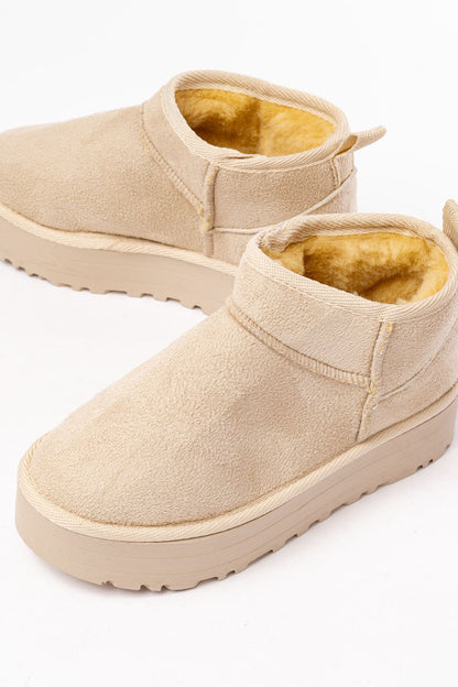 Ayakkabı Aşkı Bej Süet İçi Kürklü Kışlık Kapalı Burun Kadın Günlük Terlik