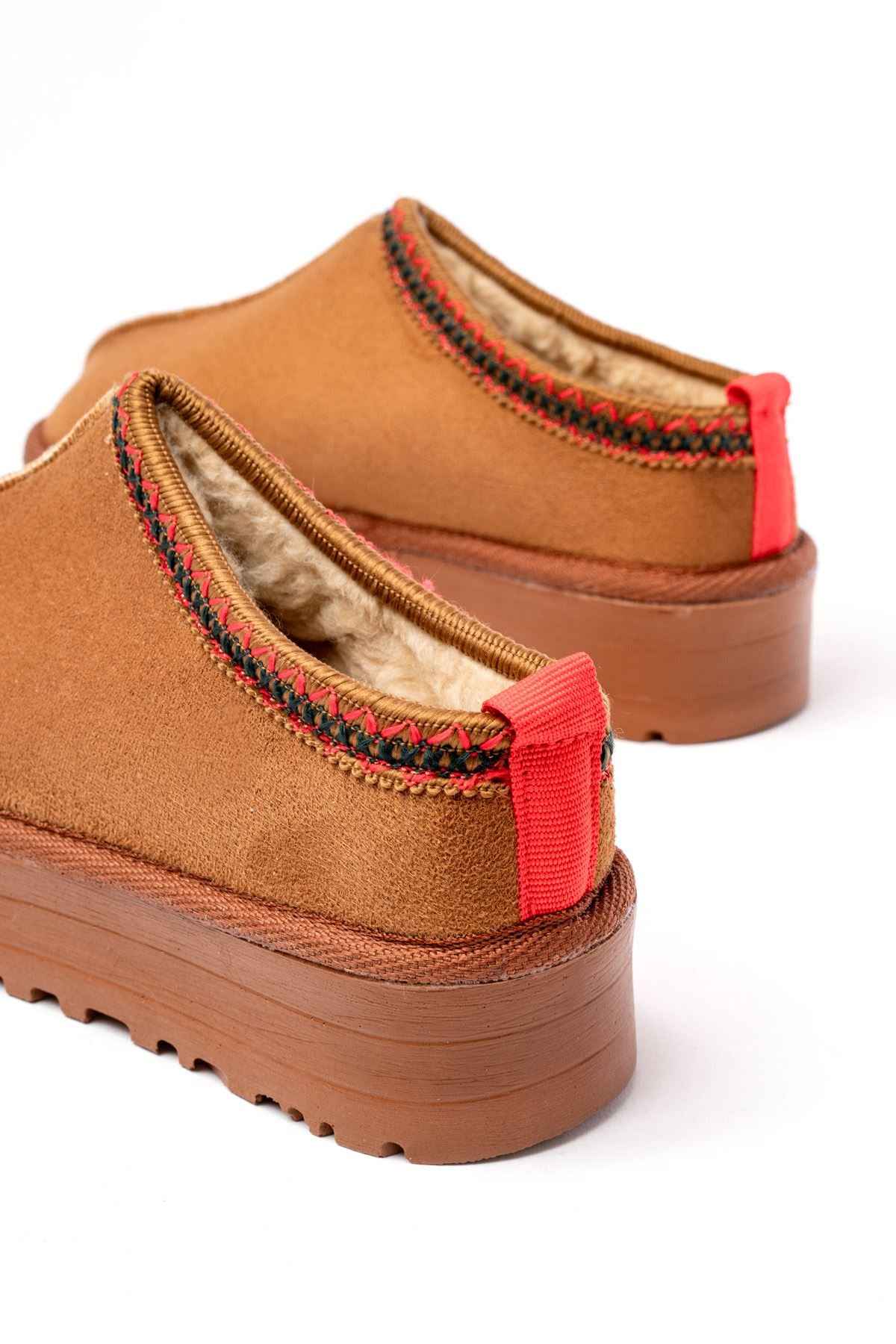 Ayakkabı Aşkı Ndr-2888 Taba Süet Içi Kürklü Kışlık Kapalı Burun Kadın Günlük Terlik