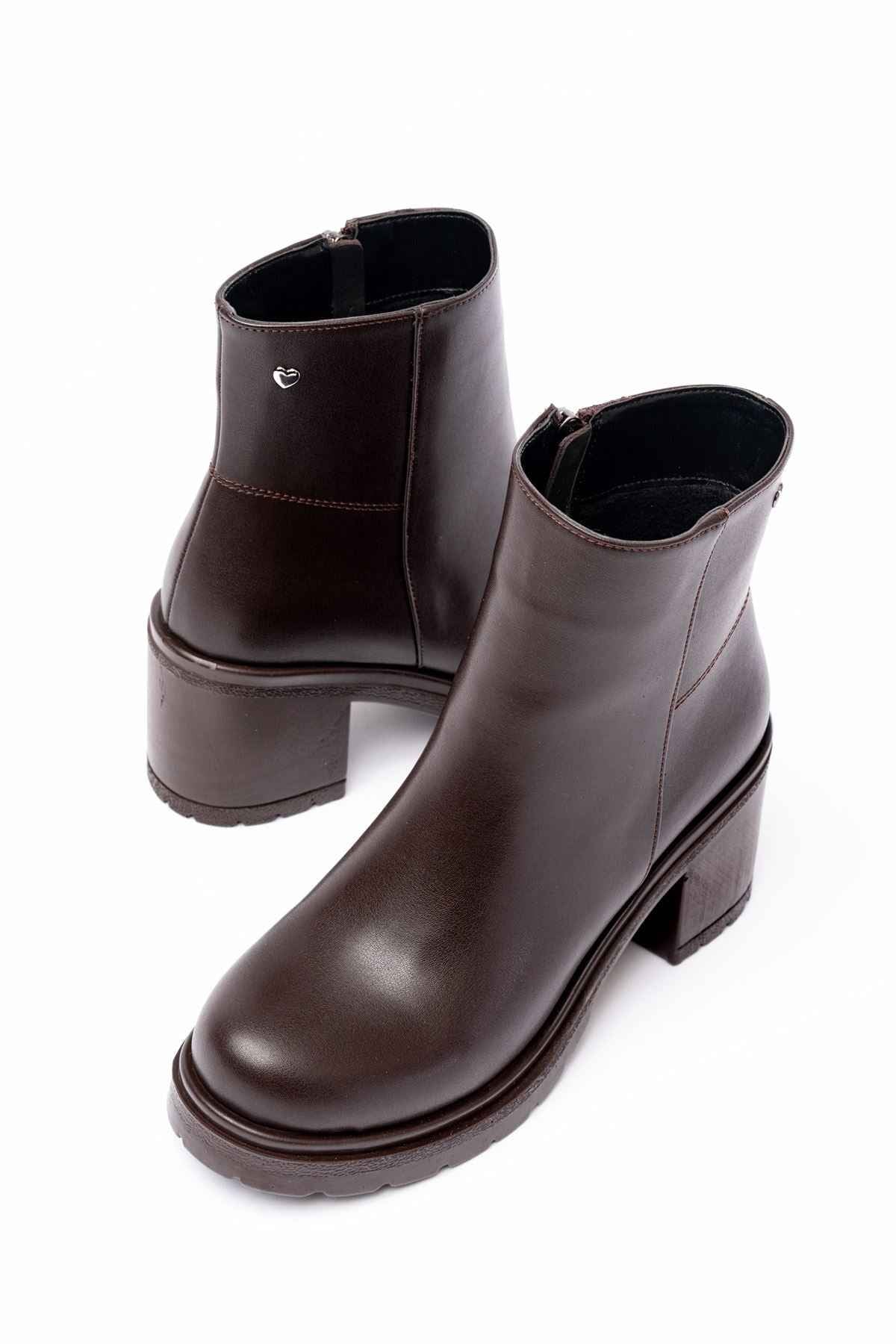 Ayakkabı Aşkı 767-3020 Kahverengi Fermuarlı Kalın Topuklu Günlük Kadın Bot