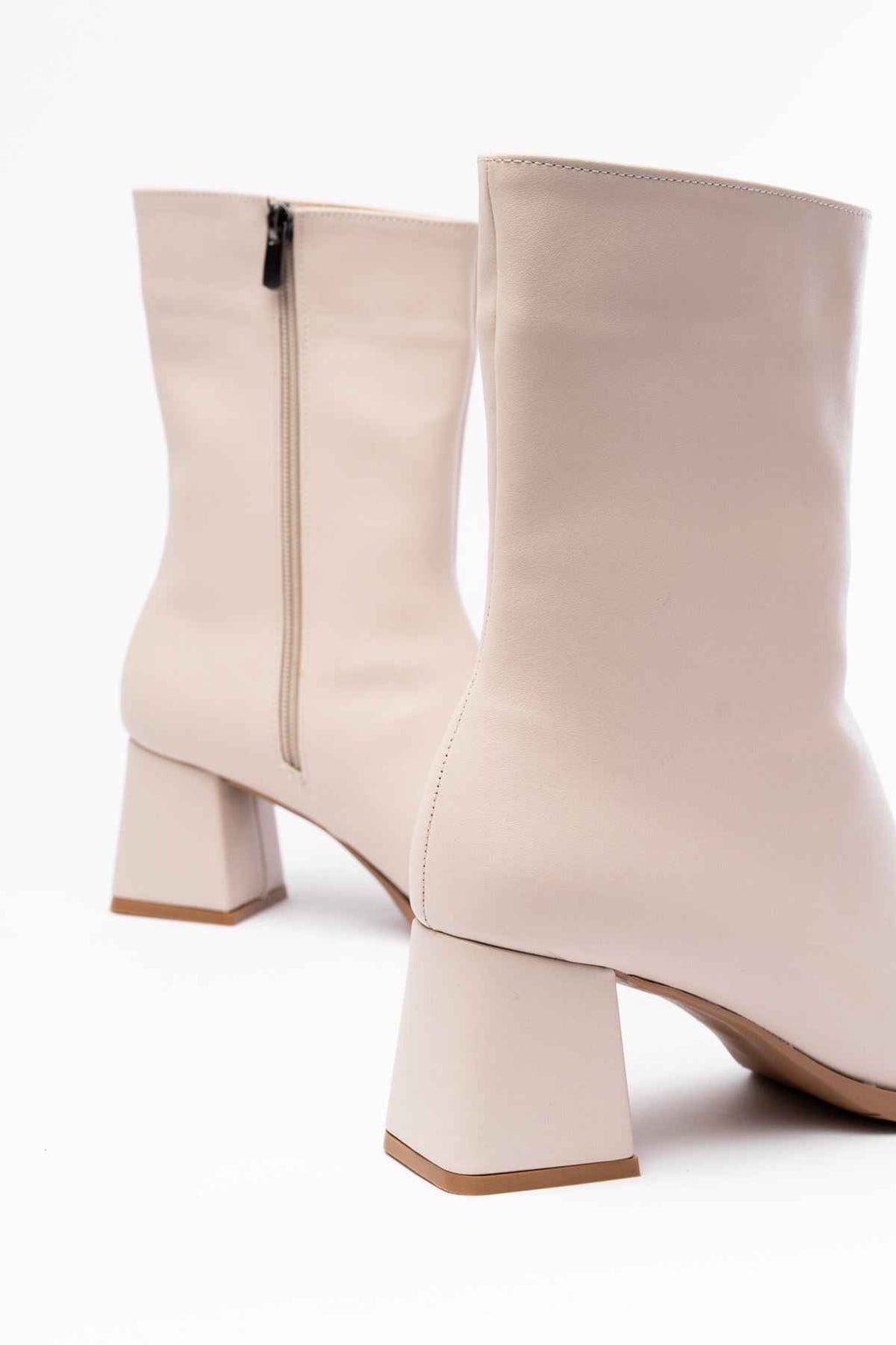 Ayakkabı Aşkı Msk-032 Bej Topuklu Fermuarlı Kadın Bot