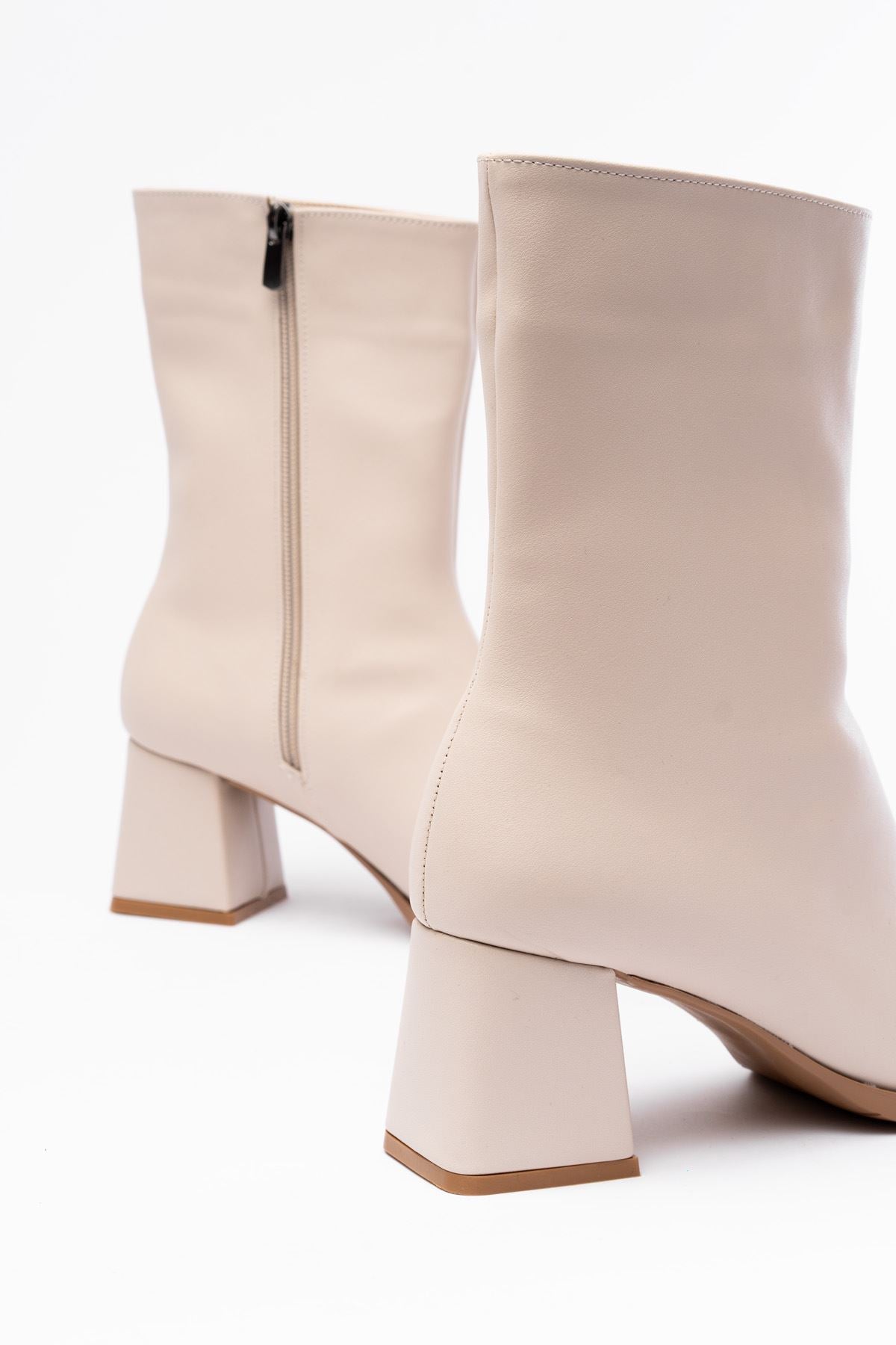 Ayakkabı Aşkı Bej Topuklu Fermuarlı Kadın Bot