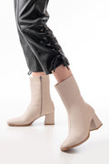 Ayakkabı Aşkı Bej Topuklu Fermuarlı Kadın Bot - Ayakkabı Aşkı