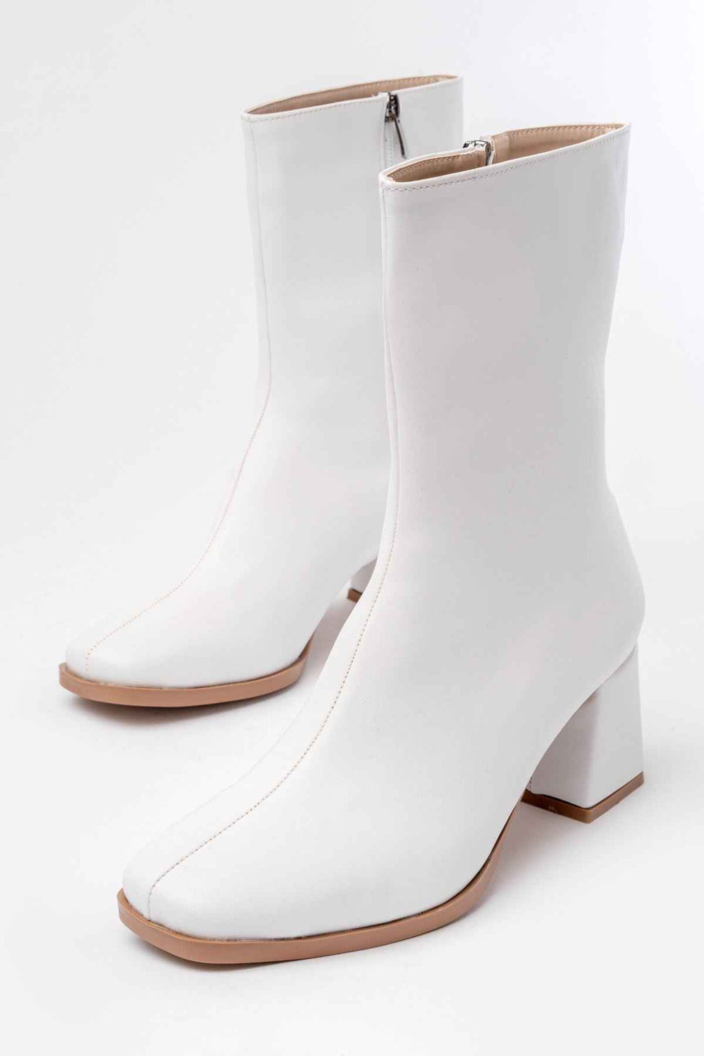 Ayakkabı Aşkı Msk-032 Beyaz Topuklu Fermuarlı Kadın Bot