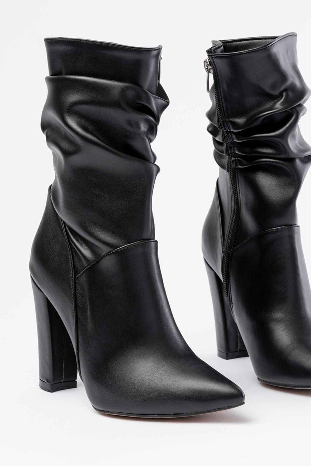 Ayakkabı Aşkı Vrt-4815 Siyah Yüksek Kalın Topuklu Körüklü Fermuarlı Kadın Bot