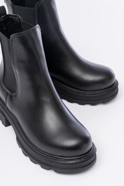 Ayakkabı Aşkı Siyah Kalın Taban Lastikli Günlük Kadın Bot