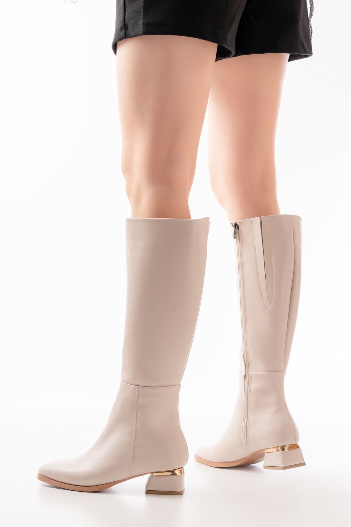 Ayakkabı Aşkı Bej Topuklu Fermuarlı Günlük Kadın Çizme - Ayakkabı Aşkı