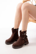 Ayakkabı Aşkı Kahverengi Süet Toka Aksesuarlı Fermuarlı Günlük Kadın Bot - Ayakkabı Aşkı