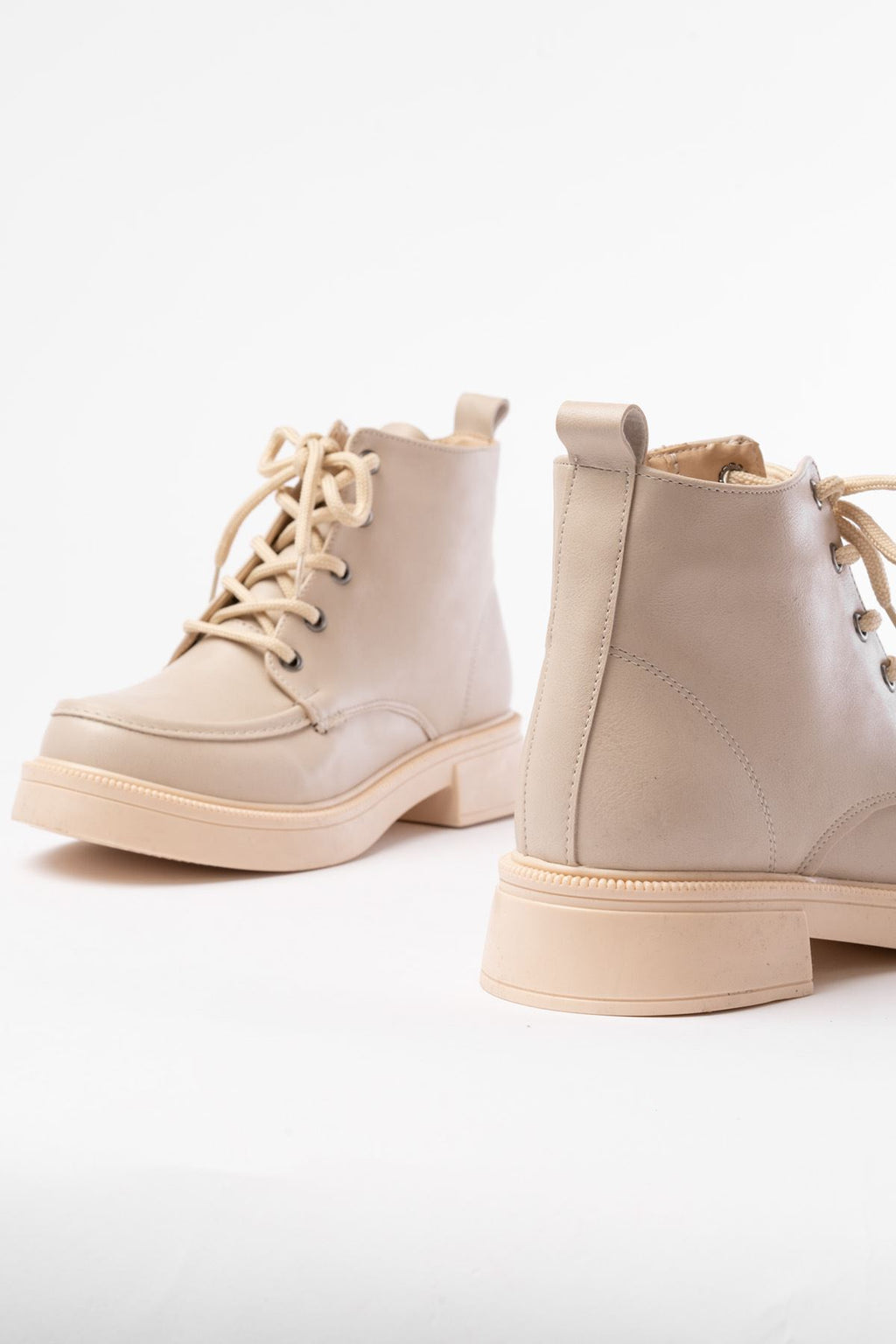 Ayakkabı Aşkı Bej Bağcıklı Fermuarlı Günlük Kadın Bot - Ayakkabı Aşkı