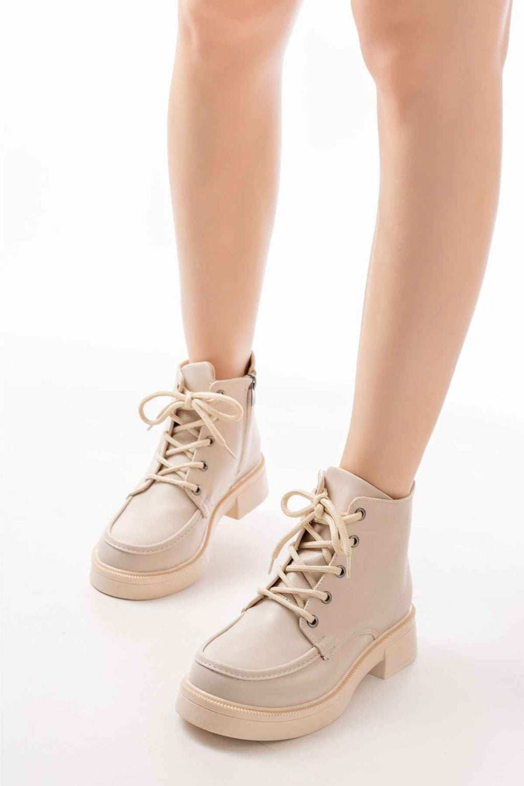 Ayakkabı Aşkı 02-2001 Bej Bağcıklı Fermuarlı Günlük Kadın Bot