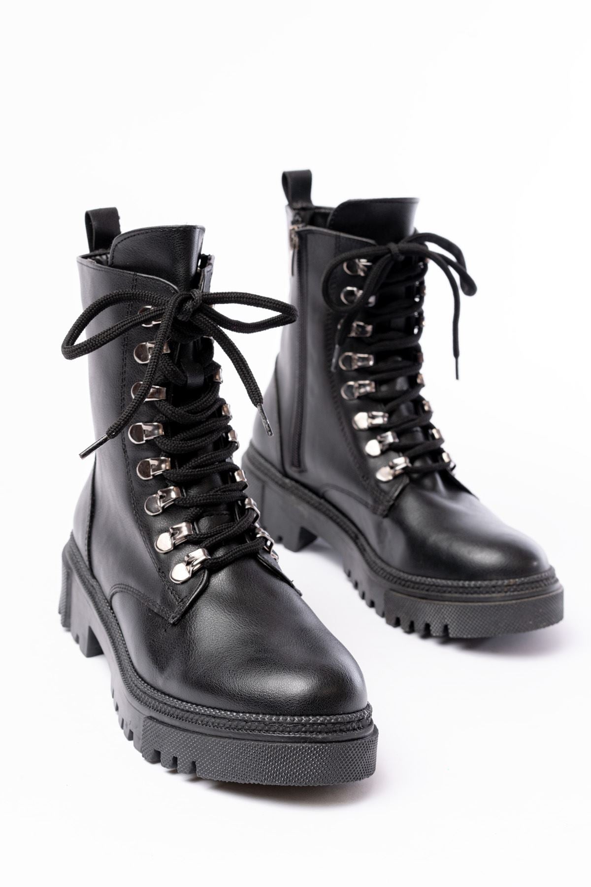 Ayakkabı Aşkı Siyah Cilt Bağcıklı Fermuarlı Günlük Kadın Bot