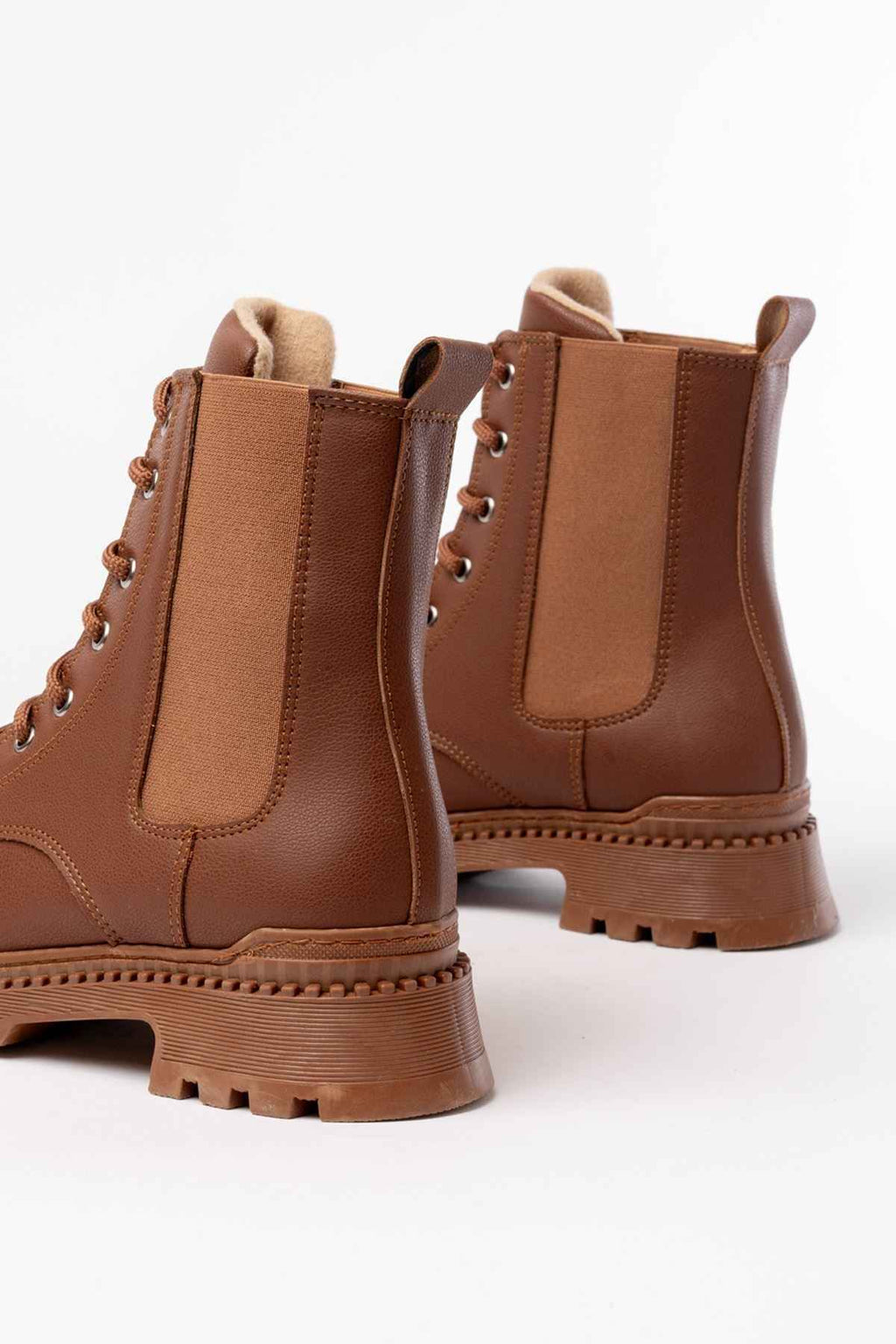 Ayakkabı Aşkı 2051-298 Taba Düz Topuklu Bağcıklı Lastikli Günlük Kadın Bot